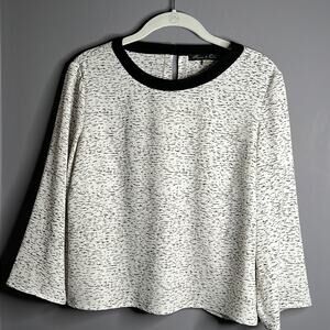 Rose+Olive Black and White Cropped Top Size Small